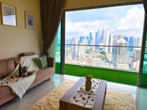 RR327 KLCC view WTC 5Pax 2BR Balcony Fireworks